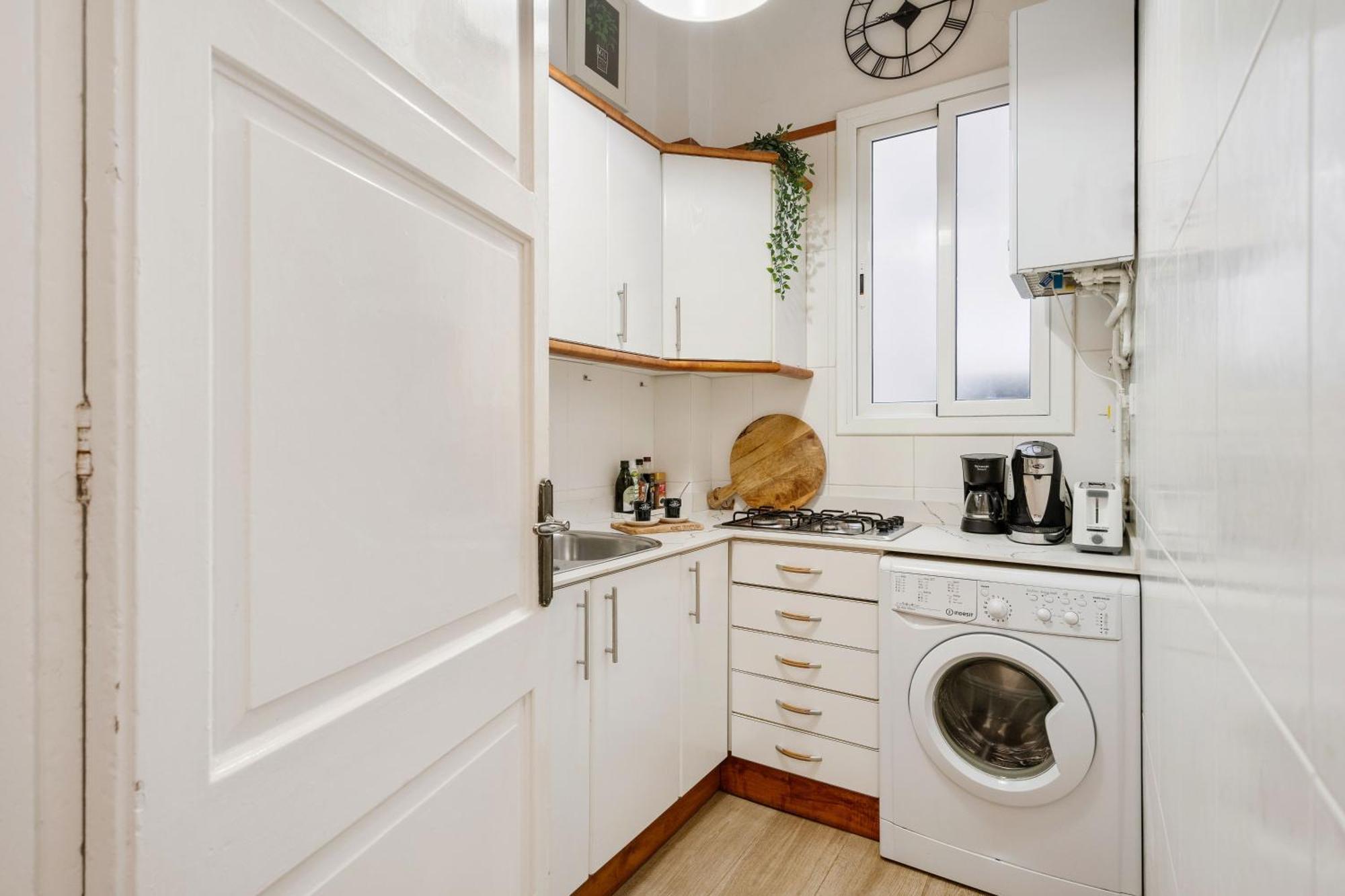 Fridays Flats Whisper-Quiet Near Sagrada'S Heart Apartment Barcelona Ngoại thất bức ảnh