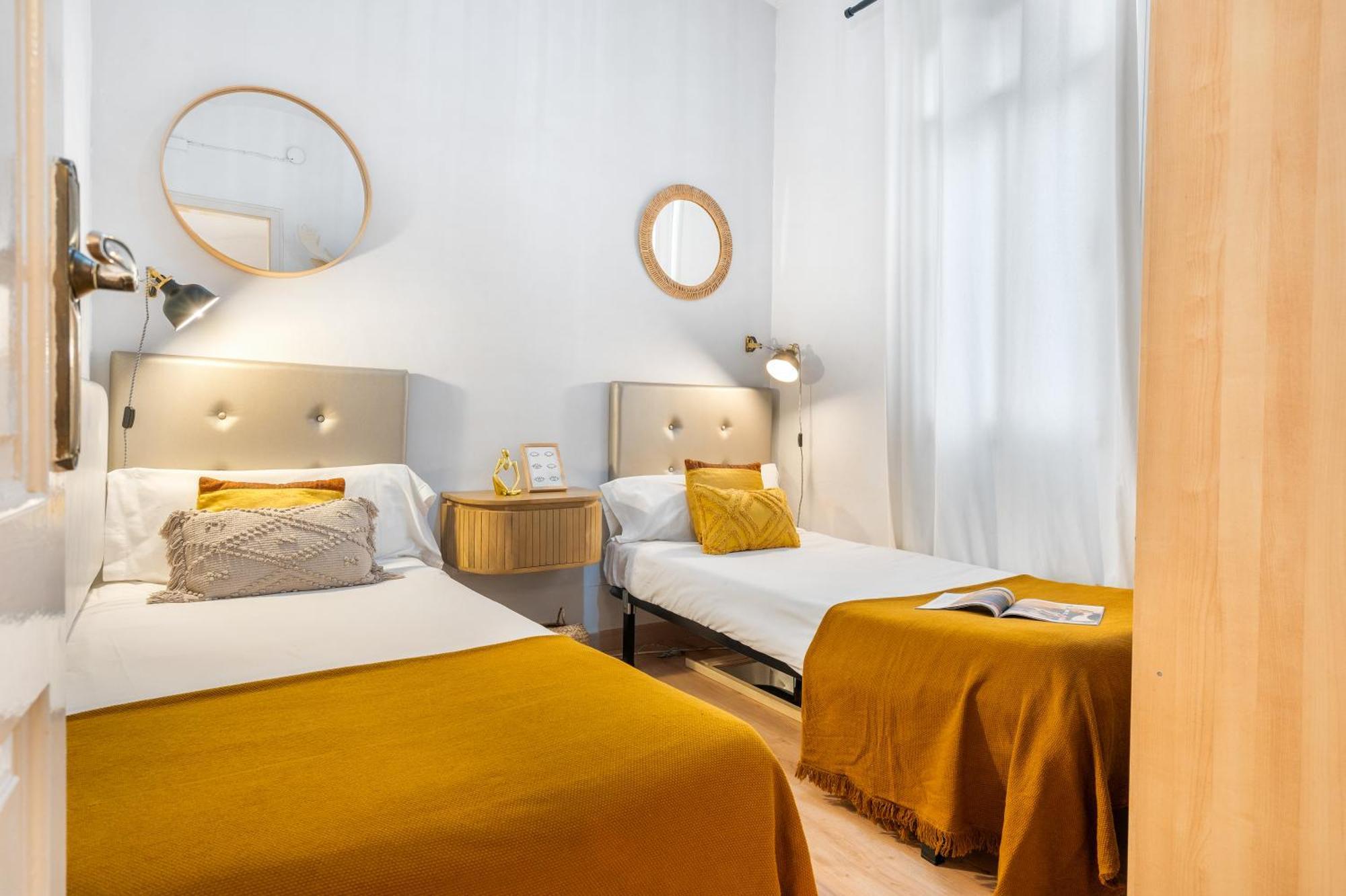 Fridays Flats Whisper-Quiet Near Sagrada'S Heart Apartment Barcelona Ngoại thất bức ảnh