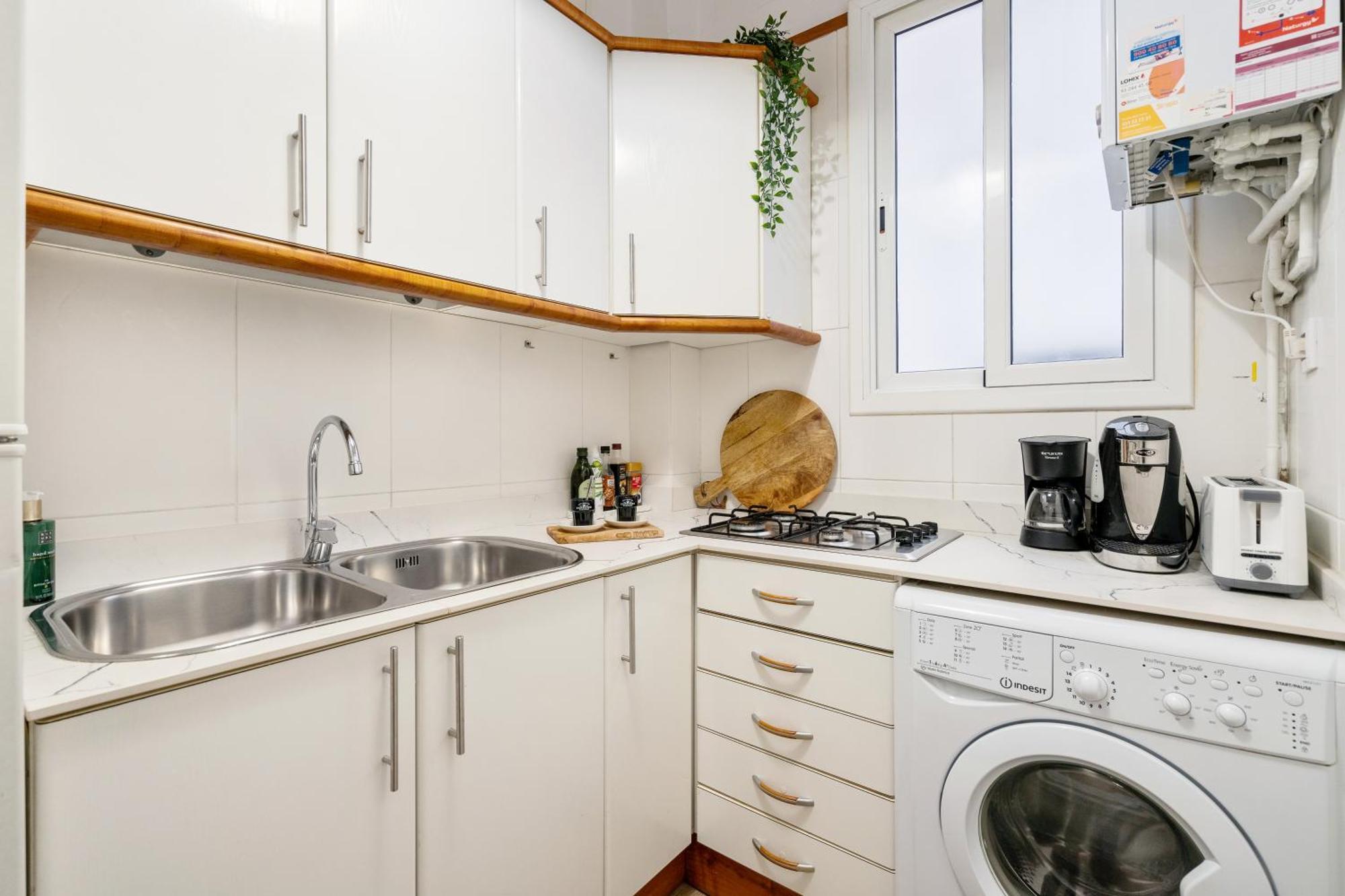 Fridays Flats Whisper-Quiet Near Sagrada'S Heart Apartment Barcelona Ngoại thất bức ảnh